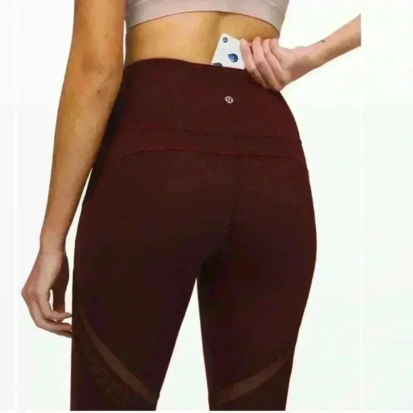 Lululemon Wunder Under High-Rise Crop 21" *Mesh Garnet Sz 4 Excellent Condition - Picture 4 of 12